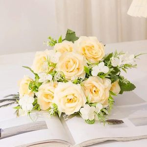 Decoratieve bloemen Silkrol Rand Rand Rand Roses Bouquet Simulatietuin Decoratie Fake Flower Green Plant Artificial Rose Party Decor