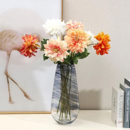 Fleurs décoratives Simulation de soie Faux Dahlia Décoration de mariage Plant artificiel Pégramme de vacances pour la Saint-Valentin Gift Flower Branches