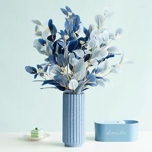 Decoratieve Bloemen Zijde Simulatie Bladeren Met Fruit Eucalyptus Bruiloft Bloemen Kunstmatige Groene Planten Nep Bloem Thuis Balkon Tuin