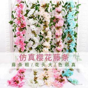 Fleurs décoratives Simulate Cherry Blossom Vine Marriage Decoration Artificial Flower Home Holiday Party Fix up
