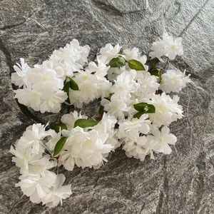Decoratieve bloemen gesimuleerde kersenbloesem kamer slaapkamer kunstmatige bloem bruiloft hal boog decor nep roze blauw witte sakura tak