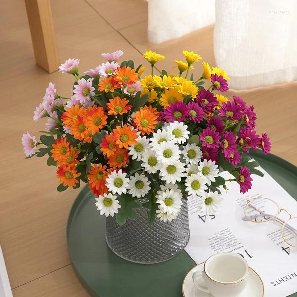 Fleurs décoratives Simulated Daisy Flower Bouquet Séché Artificial Fake Silk Bunch for Home Office Decor