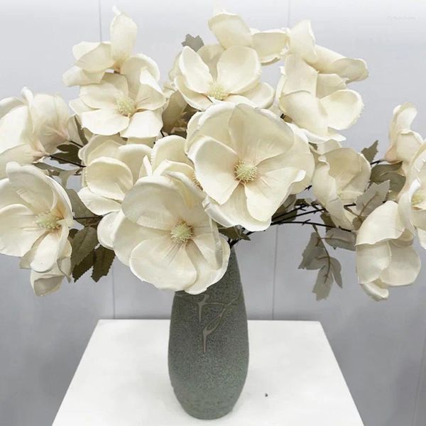 Fleurs décoratives simulées Magnolia 3 têtes, arrangement floral pour chambre à coucher de mariage, cadeau de saint-valentin, accessoires de tournage, fausse décoration de fête pour la maison
