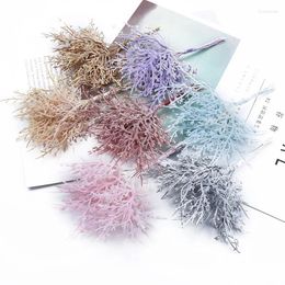 Decoratieve bloemen gesimuleerde Rime Branch Fake Plant Diy Scrapbooking Xmas Home Decor Mini Icing Pine Takken Leuke kleurrijke ornamenten broche