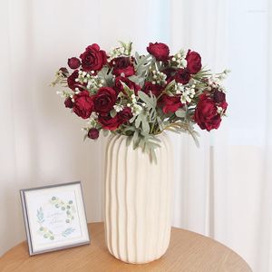 Fleurs décoratives simulées Rose Bouquet fait à la main de haute qualité Décoration de mariage Accueil Vase de bureau Arrangement de fleurs Tissu de soie Artificiel