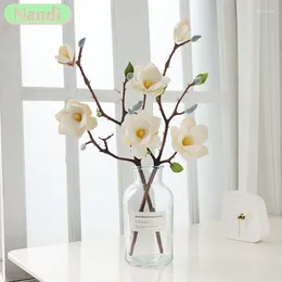 Fleurs décoratives simulées petit magnolia single branche eva main se sentir multi-tête de fleur décoration d'ornements floraux