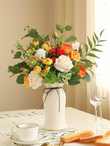 Decoratieve bloemen Simulatie Bouquet Zonnebloem Rose bloemen Art Decoratie zitkamer tafel