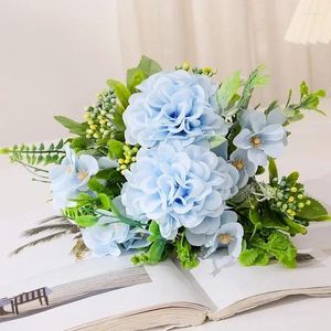 Decoratieve bloemen Simulatie Chrysanthemum Hydrangea Bouquet Silk Fake Flower Auditorium Decor Artificial Table Tennis Plant