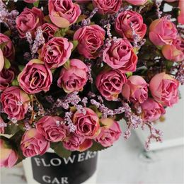 Fleurs décoratives simulation fleur rose coiffeur élégant effets durables bouquets pour centres de centres de mariage décoration nerg