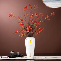 Fleurs décoratives Simulation des feuilles d'automne des branches flétries Maple Fake Sécardage Arrangements de floraux paysage
