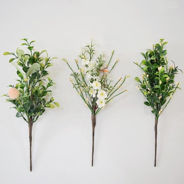 Fleurs décoratives Simulation Plantes Milan Herbe Artificielle Eucalyptus En Plastique Fruit Branche Petit Sauvage Table Vase Ornements Faux Maison