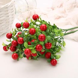 Flores decorativas simulación fruta rica pimienta cerezo decoración del hogar flores de plástico accesorios para plantas