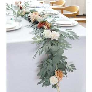 Decoratieve bloemen Simulatie Rose Rattan Tafel Bloem El Decoratie Banquet Vine Garland Kerstjaar Arch W208