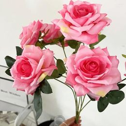 Fleurs décoratives simples de 7 tête de fleur de fleur de soie matériau de la soie rétro rose rose artificielle 43 cm bouquet floral multicolore
