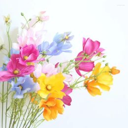 Fleurs décoratives Single Branch Gesang Artificial Flower Fabricant Home Christmas Wedding Decor Wall Fake Bouquet Daisy