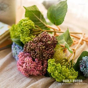 Flores decorativas Plástico suave Hortensia artificial Fruta Toque real Brotes de boda Venta al por mayor 10 piezas Hortensia Flowersch