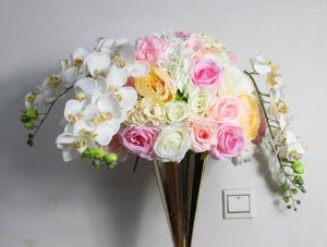 Fleurs décoratives Spr Pink Series Artificial Rose Wedding Flower Murd Trop Road Road Table Table maître de la pièce maîtresse pour le marché de la fête