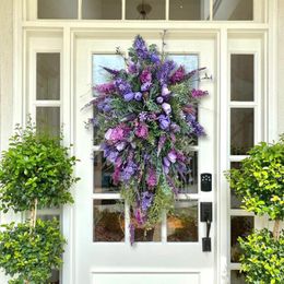 Couronne de fleurs décoratives de printemps, tulipes violettes, butin, jacinthe, boule brodée, fleur colorée, décoration de maison d'été