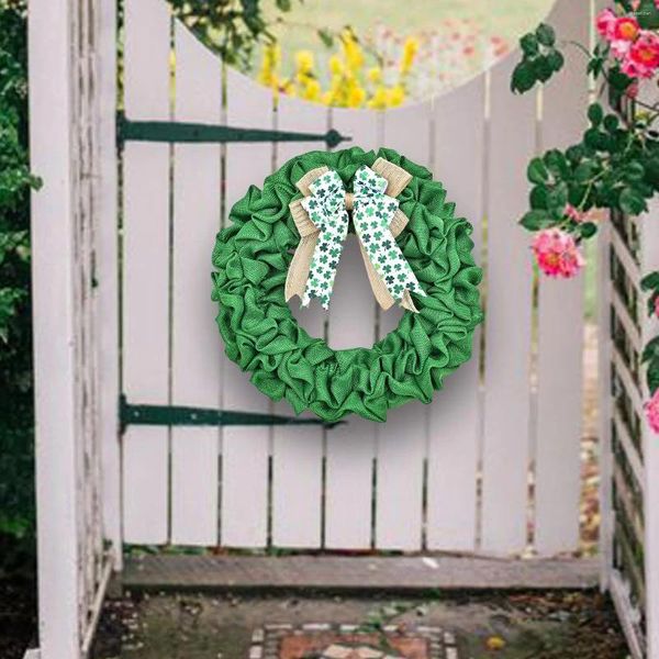 Couronne de fleurs décoratives de printemps, porte d'entrée, signe de la saint-Patrick, trèfle extérieur pour mur de jardin, Festival, balcon, bureau