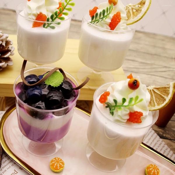 Fleurs décoratives fraises fruits simulé pain modèle gâteau ornement faux boulangerie jouet accessoire Po décor de fête pour enfants