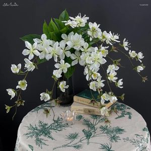 Flores decorativas SunMade Luxury Droopy Jasmine Branch Accesorios de matrimonio falsos Decoración para el hogar Flores blancas Decoración de mesa para boda