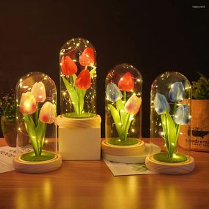 Decoratieve bloemen SWEETHOME Tulp Cadeau Nachtlampje Verjaardag Voor Vrouwen Kinderen Met KUNSTMATIGE Bloem Glazen Cover Decoratie