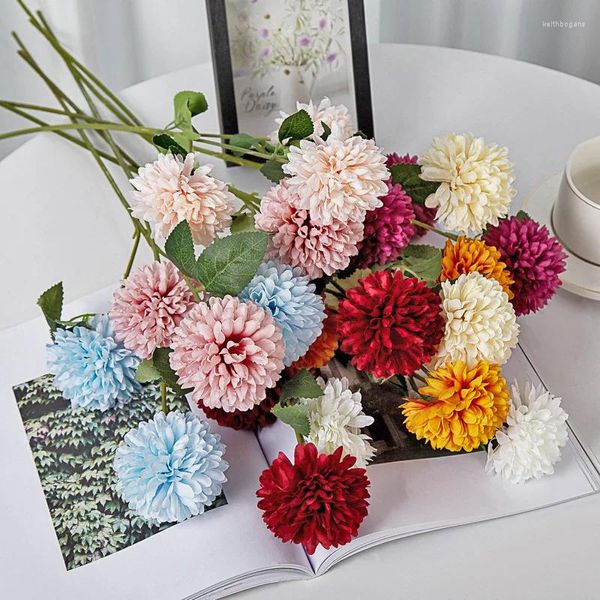 Flores decorativas tenis de mesa crisantemo salón de bodas decoración de la sala de estar flor 3 bolas simulación de cebolleta de diente de león