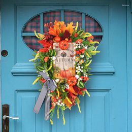 Couronne de fleurs décoratives pour Thanksgiving, guirlande d'automne, décoration murale extérieure pour porte d'entrée, fournitures de fête d'Halloween, maison de ferme