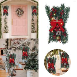 Fleurs décoratives Le prélit sans fil d'escalier de garniture de Noël couronnes de Noël pour la porte d'entrée de la porte de vacances suspendue petite couronne artificielle