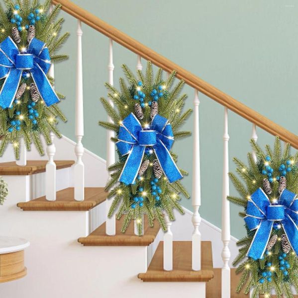 Flores decorativas La escalera preiluminada inalámbrica Adornos de Navidad Coronas para la puerta principal Ventana de pared de vacaciones Guirnalda de batería colgante