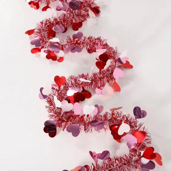 Fleurs décoratives arbre branche guirlande décor de coeur clinquant pour les décorations de la Saint Valentin