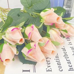 Fleurs décoratives Gift de la Saint-Valentin 7pcs Single Fake Latex Bud Artificiel Rose Flower Wedding Home Living Party décor Flore Branche