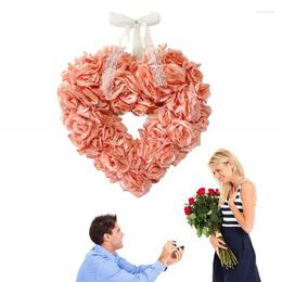 Fleurs décoratives Valentines Heart Couronne Jour d'amour Rose Garland Scene de mariage Scène de porte artificielle PARTER PARTER ACCESSOIRES DE DÉCOR