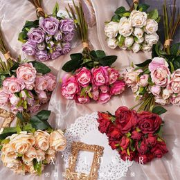 Fleurs décoratives Vintage Artificielle Simulation Rose De Mariage Décor Faux Fleur En Gros Européenne Tairose Peinture À L'huile Style Props Maison