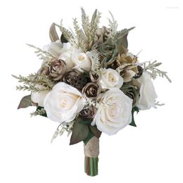 Fleurs décoratives Vintage Europe Bouquet de mariée Bouquet portable Ornement de fleur de soie artificielle pour la cérémonie de la cérémonie de mariage