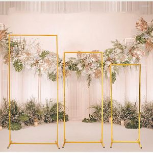 Flores decorativas Accesorios de boda Pantalla de hierro forjado Arcos Marco Fondo Flor artificial cuadrada Chapado en oro Geometría