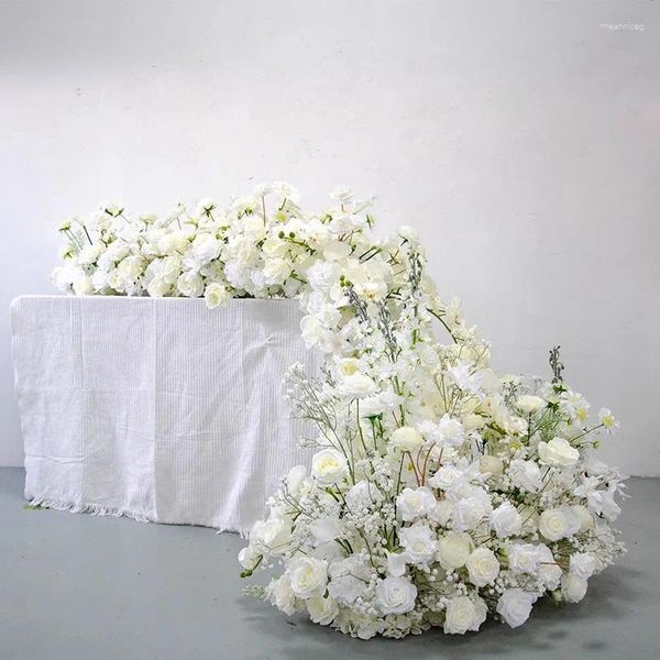 Fleurs décoratives Arrangement de fleurs blanches Décor de table de mariage Chemin floral Rangée artificielle Événement Fête Toile de fond Prop Affichage de fenêtre
