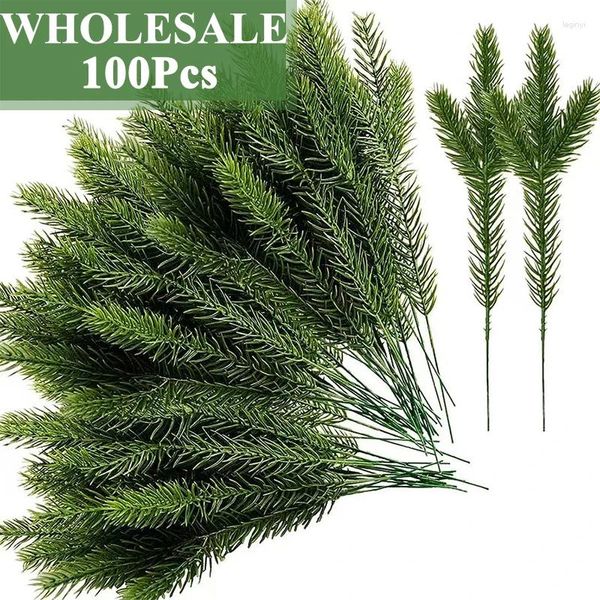 Flores decorativas al por mayor 100 unids árbol de Navidad ramas de pino plantas artificiales falsas boda hogar sala de estar decoraciones DIY regalo de Navidad