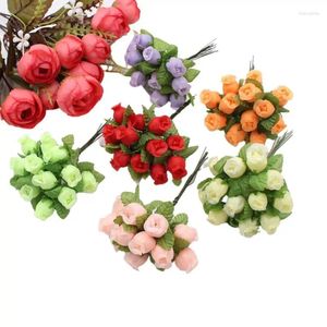 Decoratieve bloemen krans accessoires Home Decor Elegant Silk Rose Christmas Party Decoration Bouquet Wedding Beautiful Fake