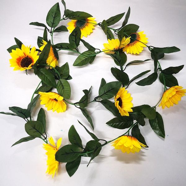 Couronnes de fleurs décoratives, 10 têtes, guirlande de tournesol jaune artificielle, vigne de fleurs, décor d'arc Floral de mariage en soie