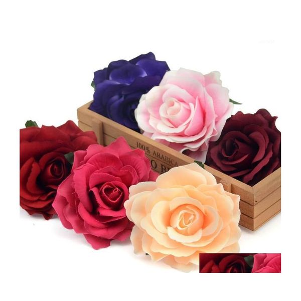 Guirnaldas de flores decorativas 100 piezas Cabezas de flores de seda de rosa roja profunda artificial para decoración de bodas Caja de regalo de corona de bricolaje Scrapbooki Dhxek