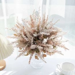 Fleurs décoratives couronnes 10pcs fleurs de lavande artificielle blé bon marché fausses plantes bouquet de Noël de mariage de mariage décor de table d'automne artisanat scrapbooking