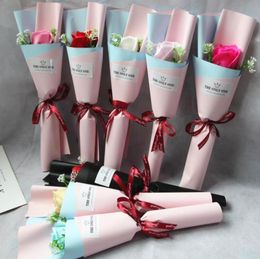 Decoratieve bloemen kransen 10 stks kunstmatige roos soap bloemen vriendin Valentine039S Day cadeau -jubileumset met blad WOD8805393