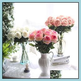 Decoratieve bloemen kransen 10 stks/lot bruiloftdecoraties Real Touch Material Artificial Rose Bouquet Home Party Decoration nep si otrse