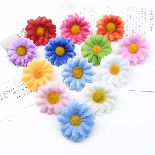 Couronnes de Fleurs décoratives 30 pièces Tournesol Multicolore 5 cm Accessoires de décoration de la Maison Fleur de Poignet de mariée Cadeaux de Mariage Bricolage boîte à Bonbons A