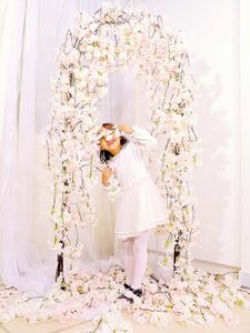 Decoratieve bloemen kransen 4 st/perceel 150 cm hangende kersenbloesem kunstmatige boom sakura bloem tak muur gordijn decoraties voor kamer plafond bruiloft boog 230313