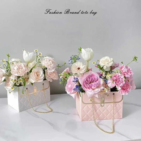 Fleurs décoratives couronnes 4pcs Boîte de fleurs portable emballage rose Emballage de sac cadeau Boutique mariage Mariage Valentin pour la fête d'anniversaire Christma
