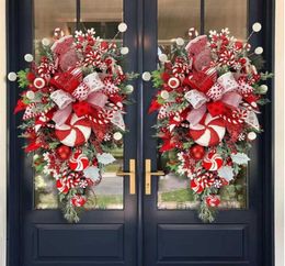 Couronnes de fleurs décoratives 50 cm Grand ciseau de couronne de Noël pour cheminée de porte d'entrée Red Christmas Candy Cane Wreath Tree G9738841