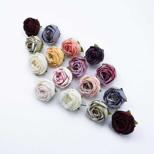 Guirnaldas de flores decorativas 6 piezas Cabeza de rosas de té Caja de regalos de bricolaje Decoraciones navideñas para el hogar Accesorios nupciales de boda Liquidación Flores artificiales Barato T230217