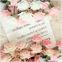 Couronnes de fleurs décoratives 7pcs / lot décor rose artificielle soie florale latex réel toucher bouquet maison fête conception livraison directe jardin Dhdnh